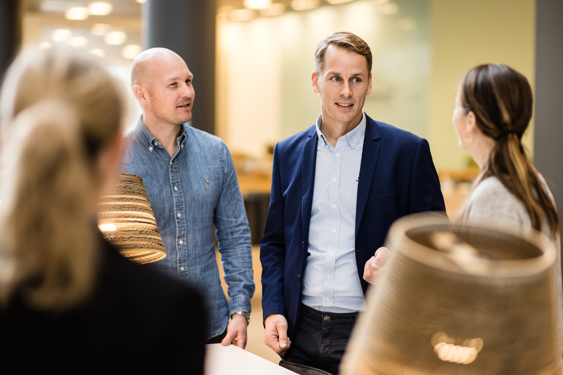 Hvilke fordeler får du fra å AI-tilpasse bedriften din?