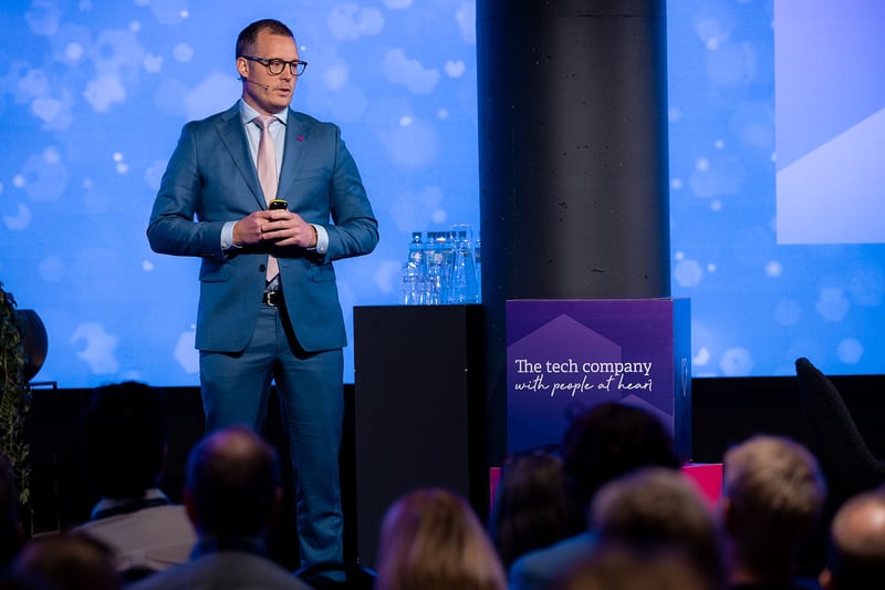 170_VN_8813_JohnnyVaetNordskog