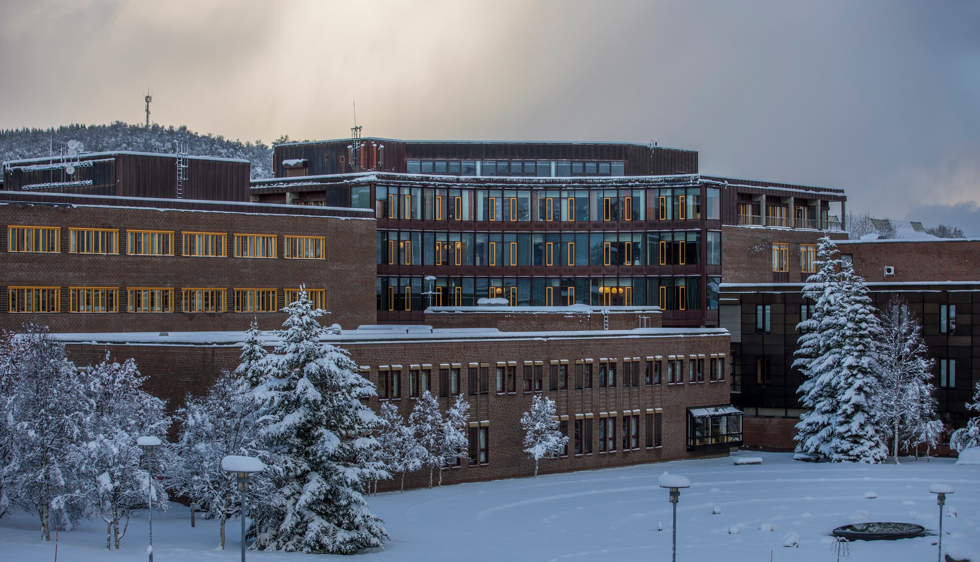 UiT bygger et sterkere sikkerhetsmiljø med Advania Security Enablement