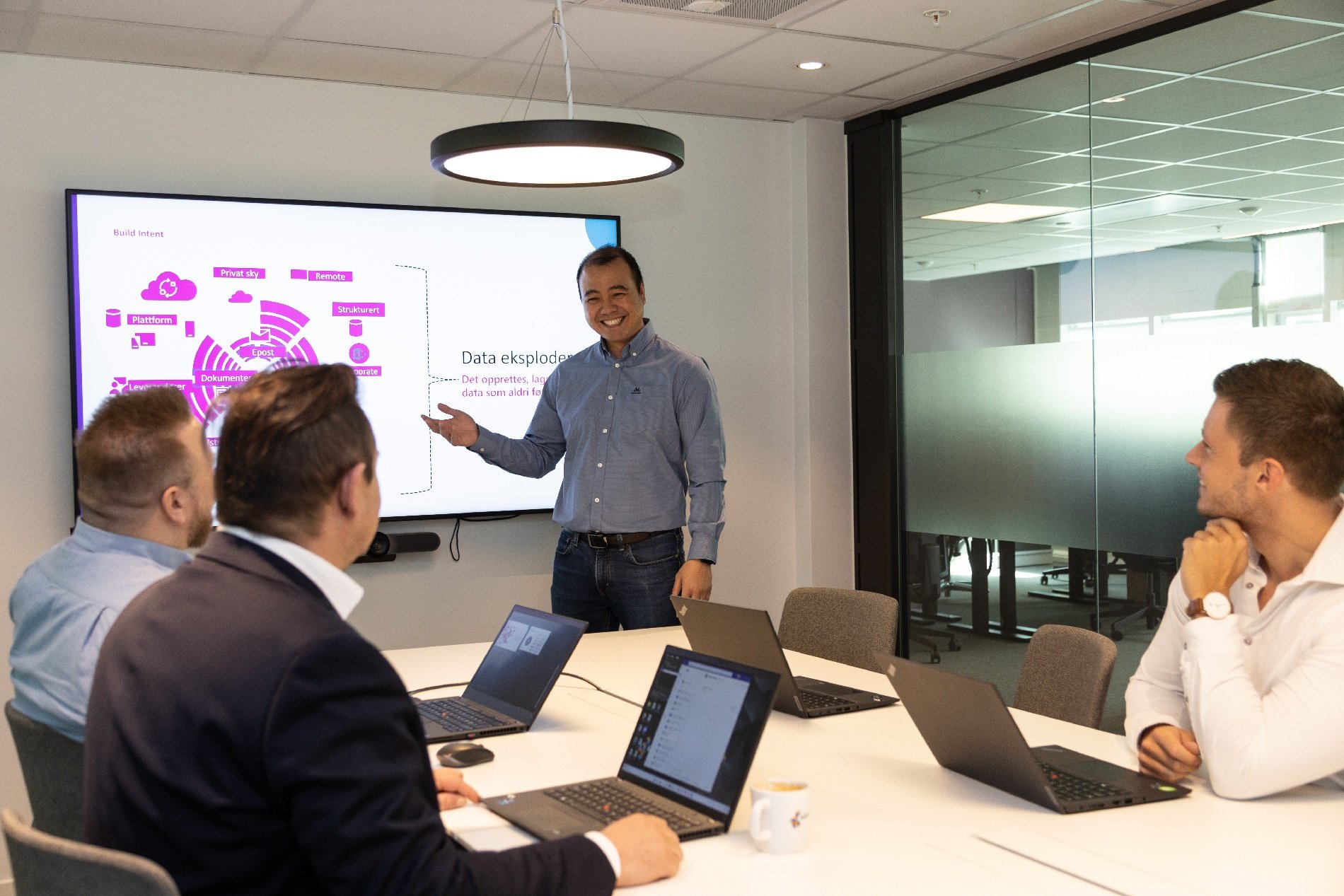 <span id="hs_cos_wrapper_name" class="hs_cos_wrapper hs_cos_wrapper_meta_field hs_cos_wrapper_type_text" style="" data-hs-cos-general-type="meta_field" data-hs-cos-type="text" >4 trender for digital forretningsutvikling</span>