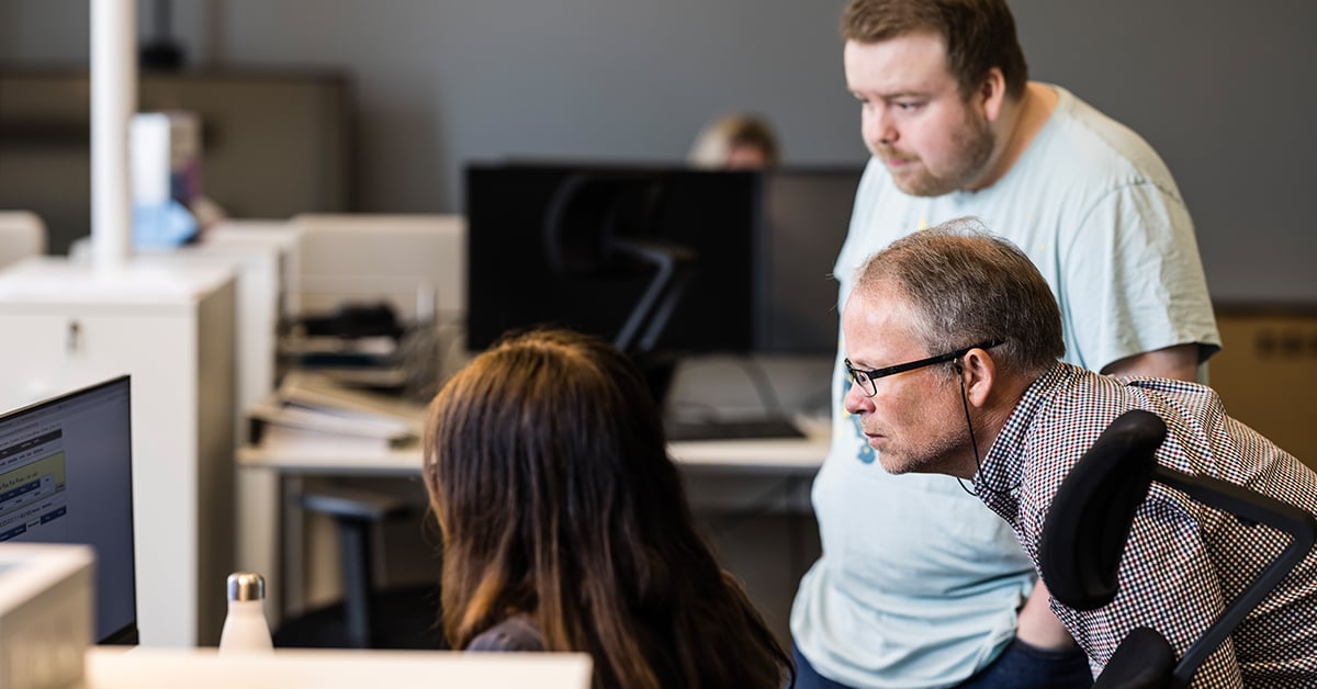 <span id="hs_cos_wrapper_name" class="hs_cos_wrapper hs_cos_wrapper_meta_field hs_cos_wrapper_type_text" style="" data-hs-cos-general-type="meta_field" data-hs-cos-type="text" >Phishing: Hvordan oppdage og forebygge med 8 metoder</span>