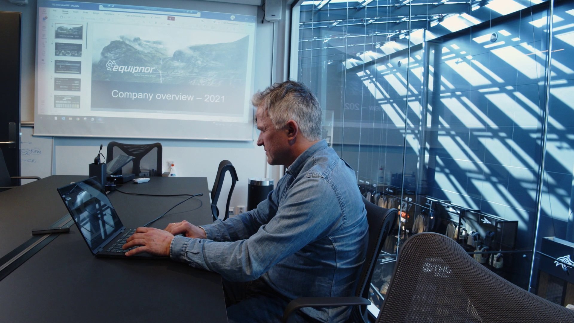 <span id="hs_cos_wrapper_name" class="hs_cos_wrapper hs_cos_wrapper_meta_field hs_cos_wrapper_type_text" style="" data-hs-cos-general-type="meta_field" data-hs-cos-type="text" >Sikre løsninger på alle fronter</span>